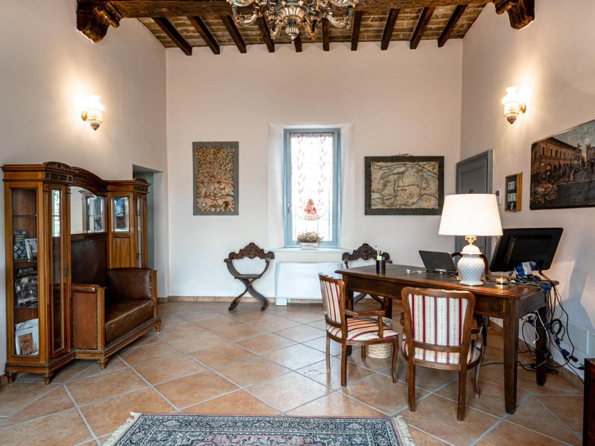 Fermo Della Guazzona Bed & Breakfast Busseto Eksteriør bilde