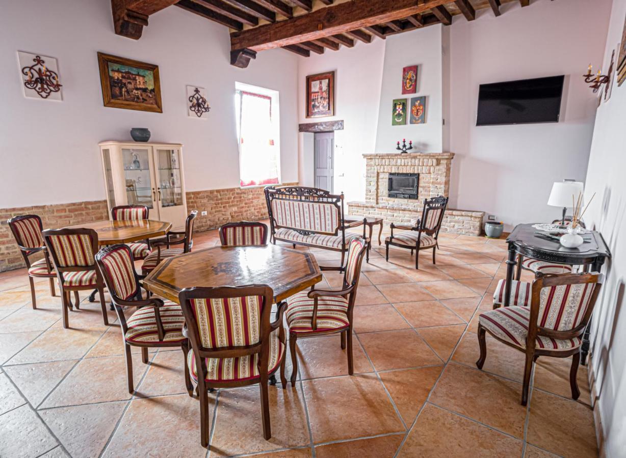 Fermo Della Guazzona Bed & Breakfast Busseto Eksteriør bilde