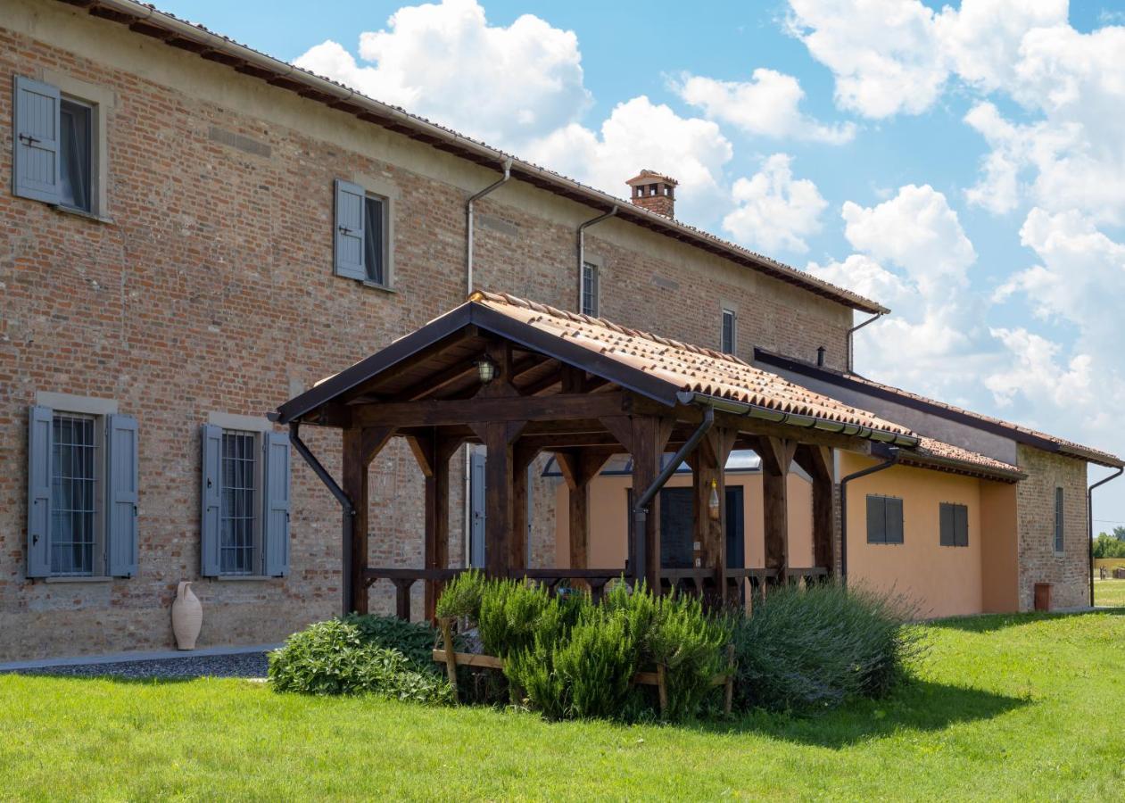 Fermo Della Guazzona Bed & Breakfast Busseto Eksteriør bilde